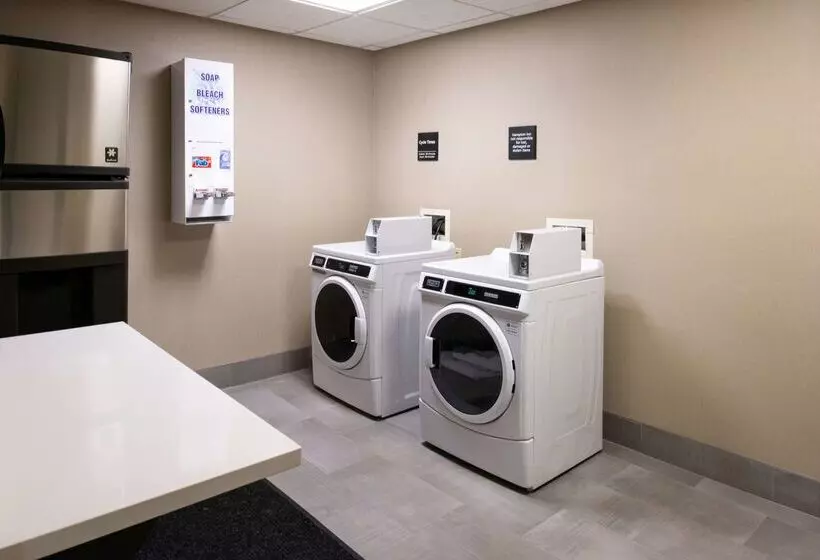 فندق Hampton Inn San Francisco Daly City