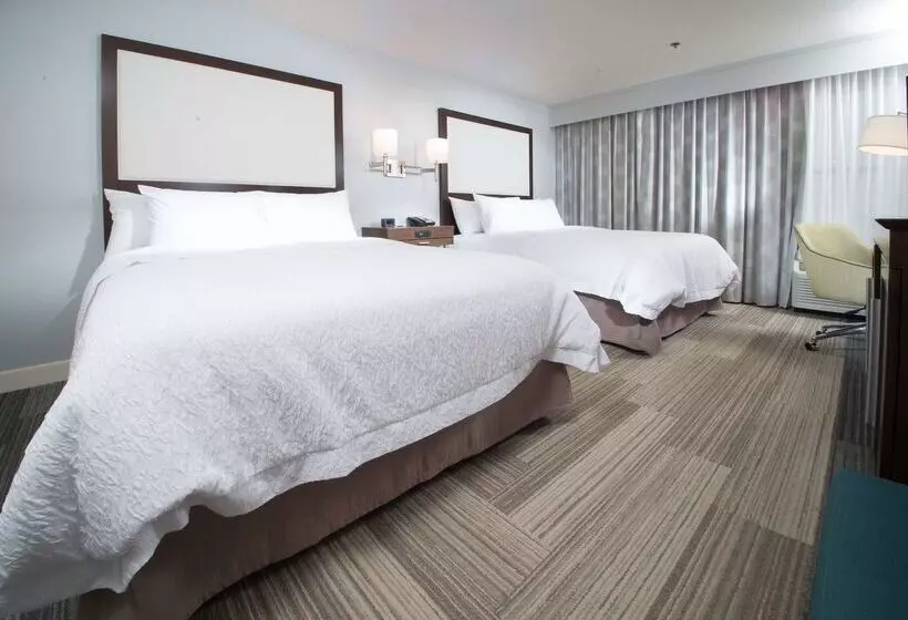 호텔 Hampton Inn By Hilton Tiffin