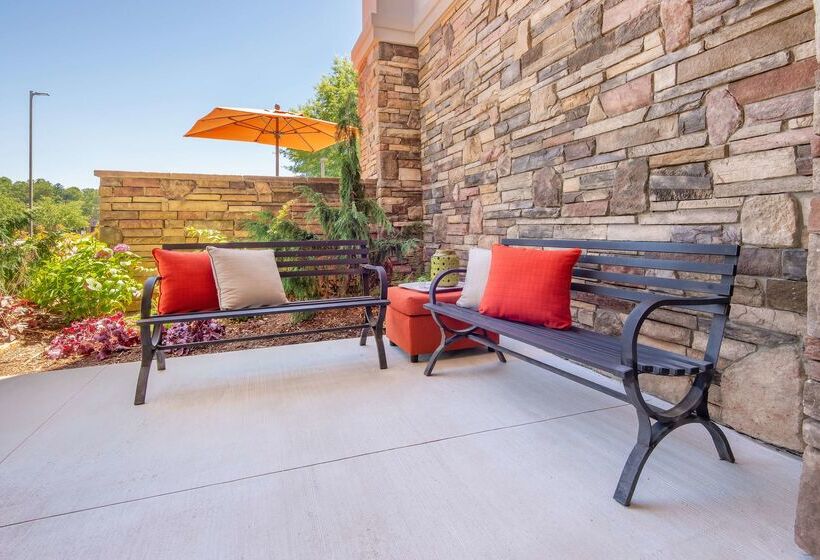 בית מלון כפרי Hampton Inn Wilkesboro