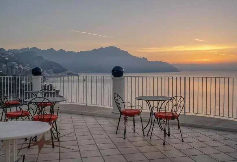 Отель Le Terrazze