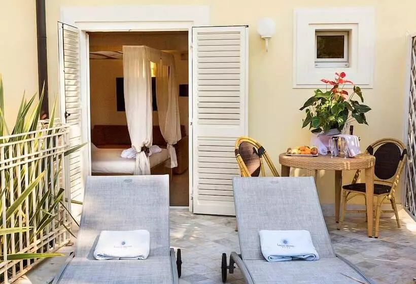 ホテル Jr Resort Logos Forte Dei Marmi