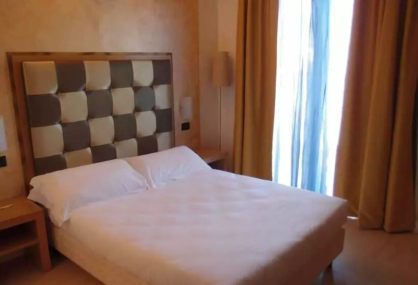 ホテル Jr Resort Logos Forte Dei Marmi