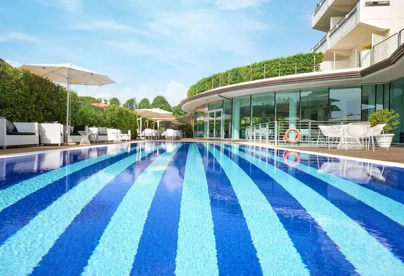 Отель Mondial Resort & Spa