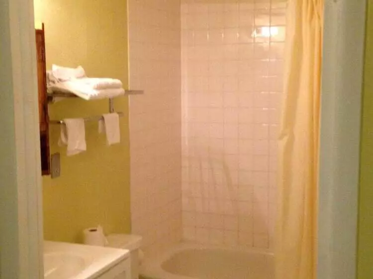 Szálloda Red Carpet Inn Niagara Falls