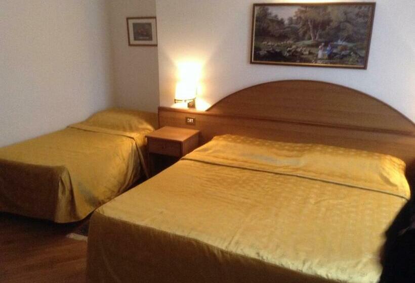 בית מלון כפרי Saini