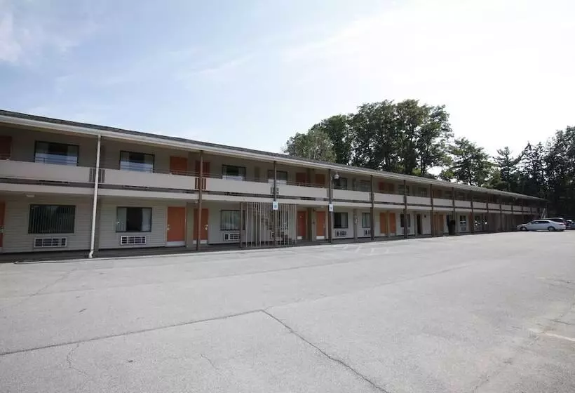 ホテル Scottish Inns Albany