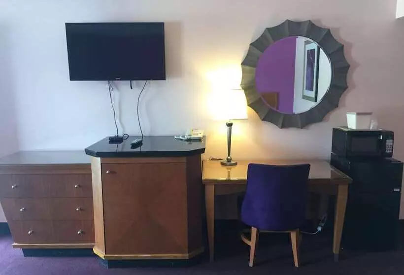 ホテル Scottish Inns Albany