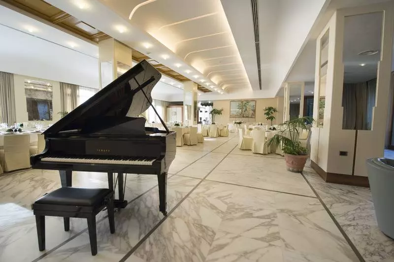 Solofra Palace Hotel & Resort