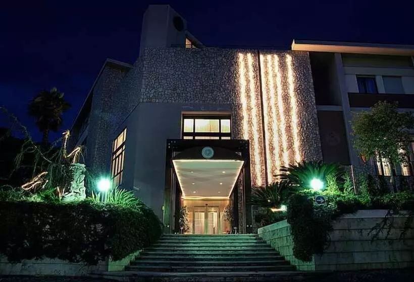 Solofra Palace Hotel & Resort