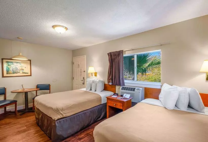 هتل Tampa Bay Extended Stay   Airport