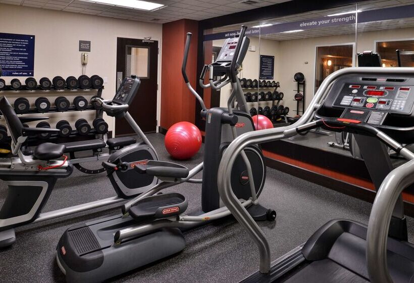 Отель Wingate By Wyndham Steubenville