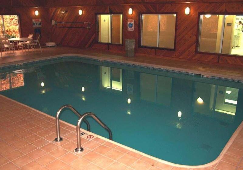 Отель Wingate By Wyndham Steubenville