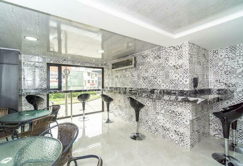 Otel Ayenda Norte Real