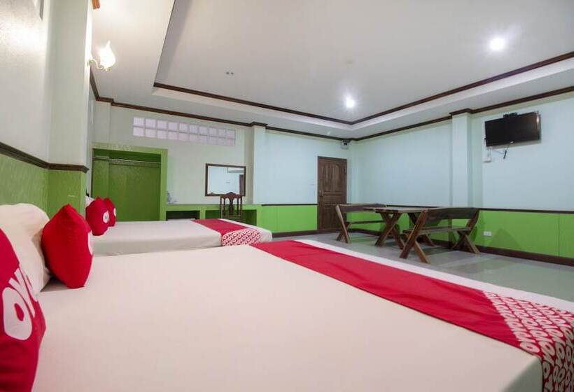 호텔 Oyo 75334 Train