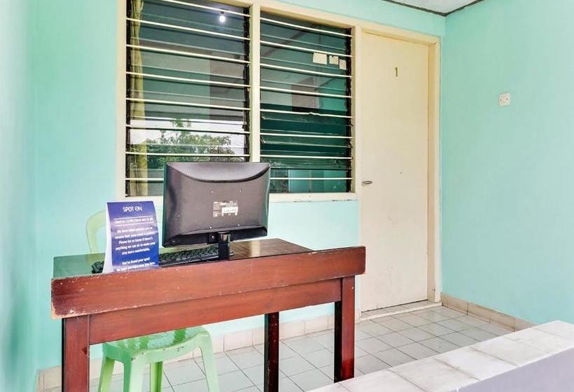 בית מלון כפרי Spot On 90003 Villa Tawang