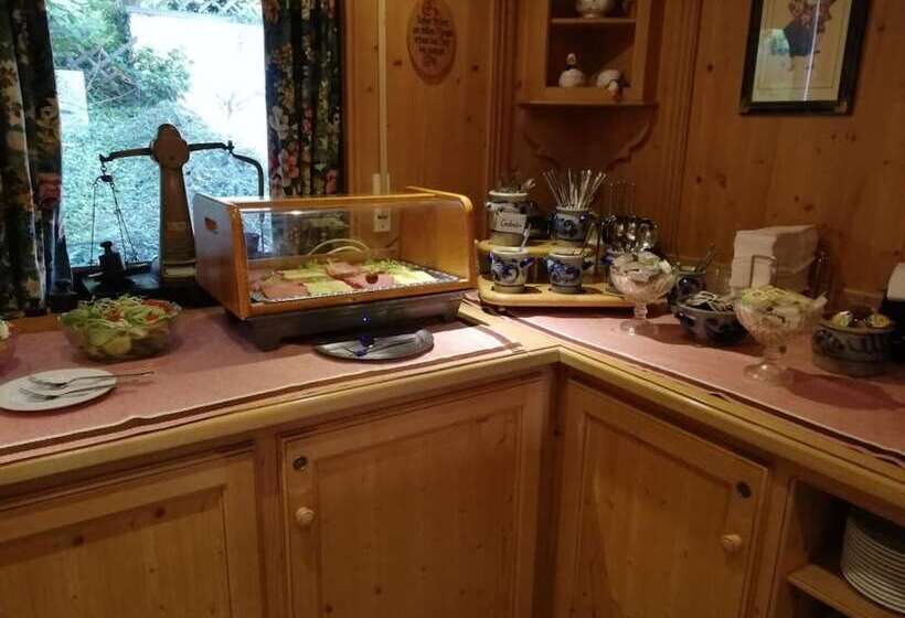 Отель Zur Post Limburg Bad Camberg