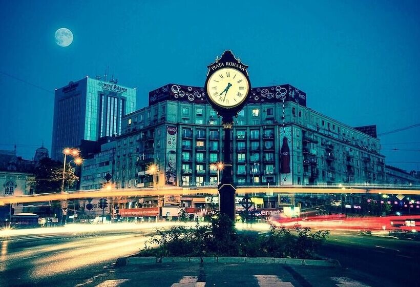 هاستل Central Accommodation Budget By Hr