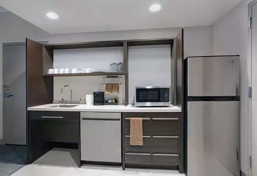 ホテル Home2 Suites By Hilton Milwaukee Downtown