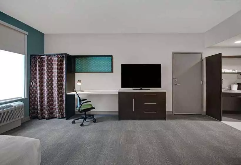ホテル Home2 Suites By Hilton Milwaukee Downtown