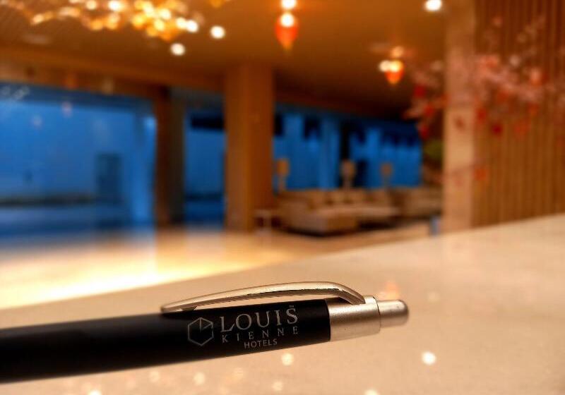 Louis Kienne Cikarang Hotel & Service Apartment