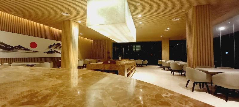 Louis Kienne Cikarang Hotel & Service Apartment