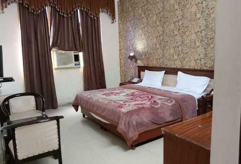 فندق Nouva By Dcrest