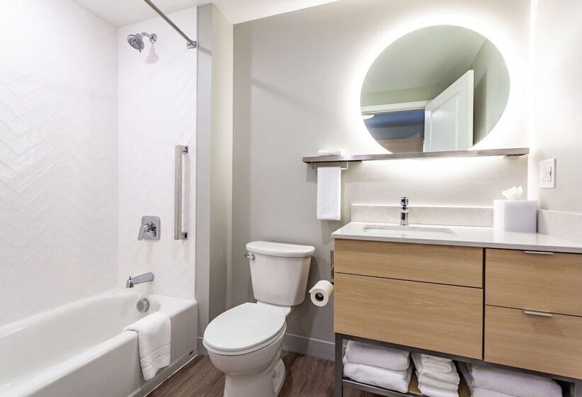 هتل Towneplace Suites By Marriott Raleigh University Area