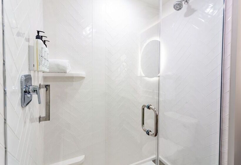 هتل Towneplace Suites By Marriott Raleigh University Area