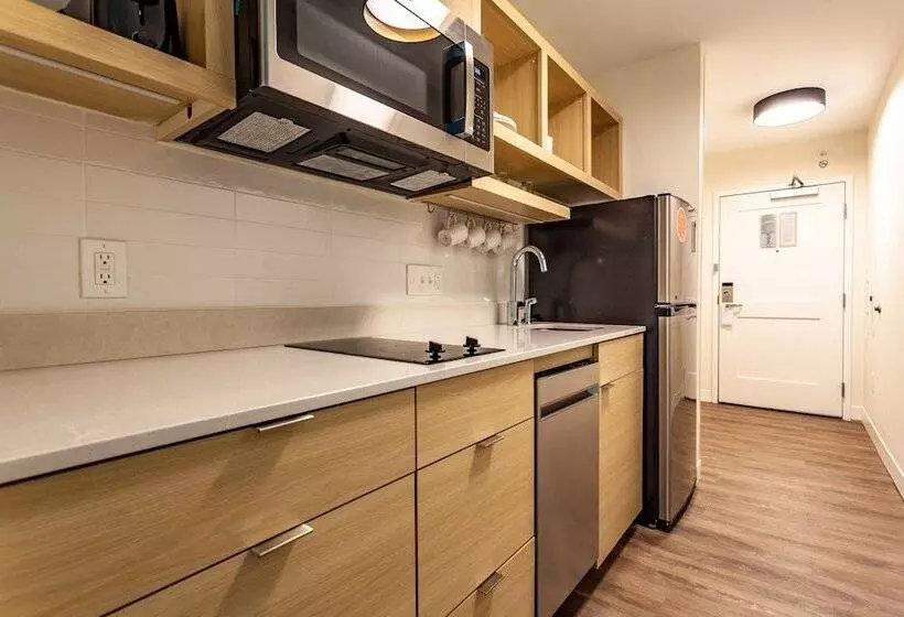 ホテル Towneplace Suites By Marriott Raleigh   University Area