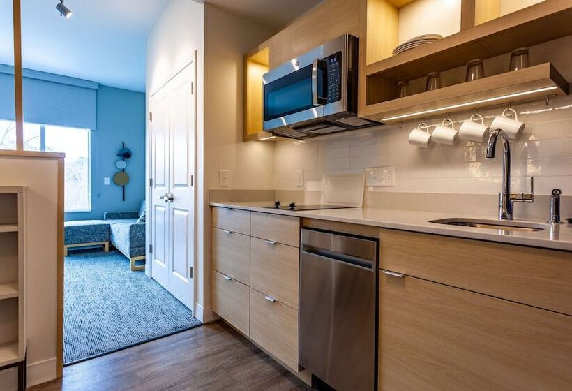 هتل Towneplace Suites By Marriott Raleigh University Area