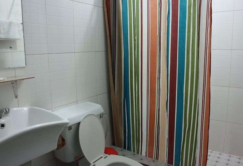 ホテル Benjy's Lodge