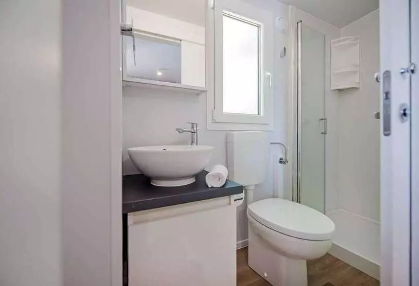 Hotelli Mediteran Kamp Mobile Homes In Naturist Camping Solaris