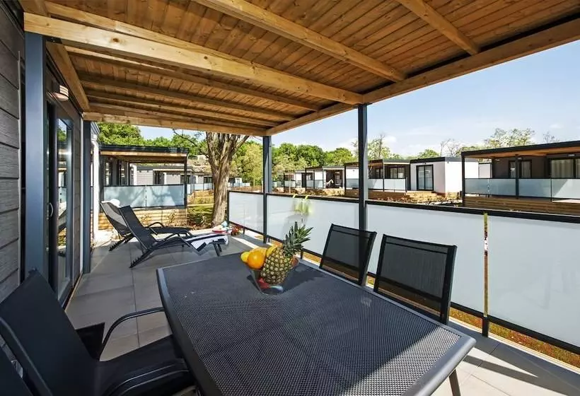 Hotelli Mediteran Kamp Mobile Homes In Naturist Camping Solaris