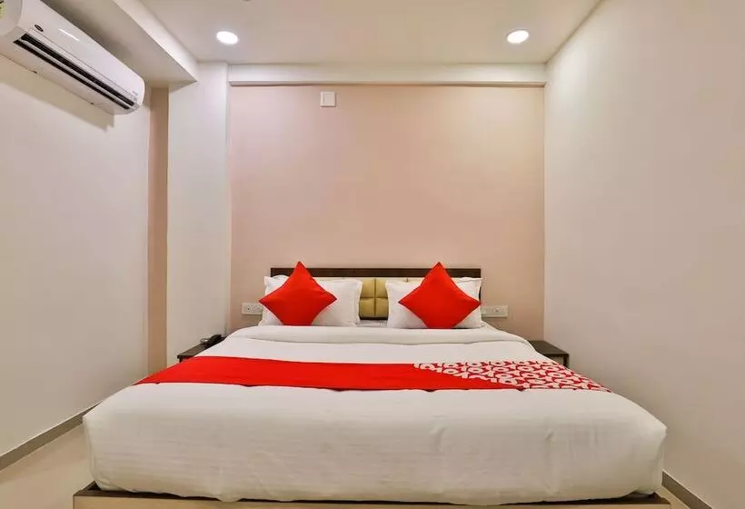 Oyo 26578 Hotel Aashray