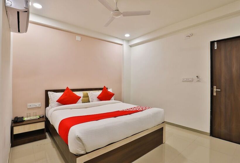 Oyo 26578 Hotel Aashray