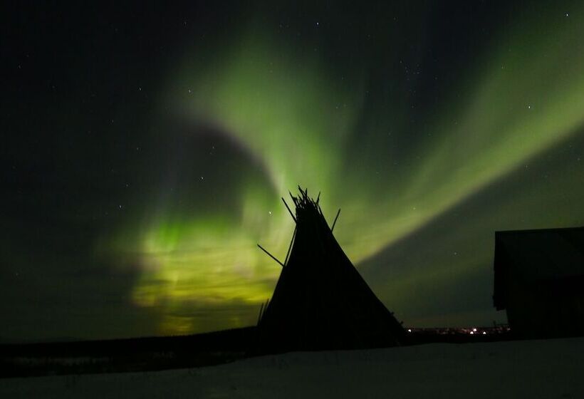 Sopperogården   Hostel