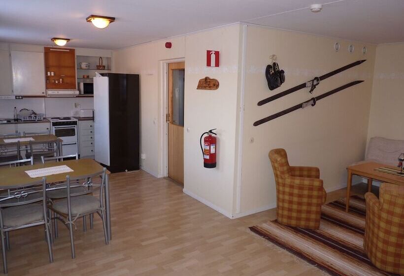 Sopperogården   Hostel