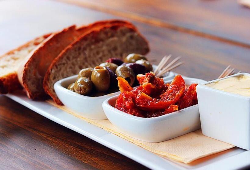 צימר Culm Valley Inn