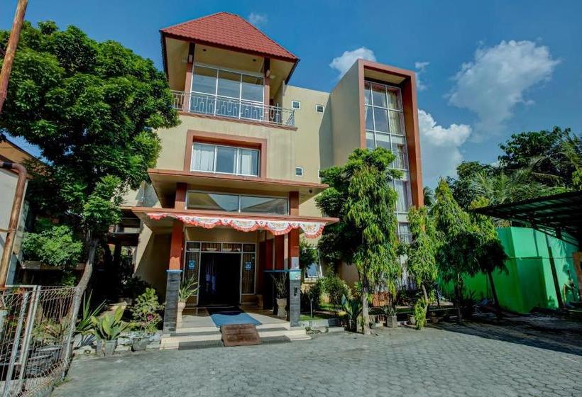 호텔 Capital O 3933 Grand Anugrah