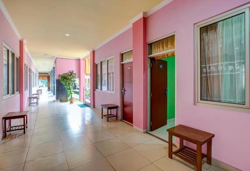 호텔 Capital O 3933 Grand Anugrah