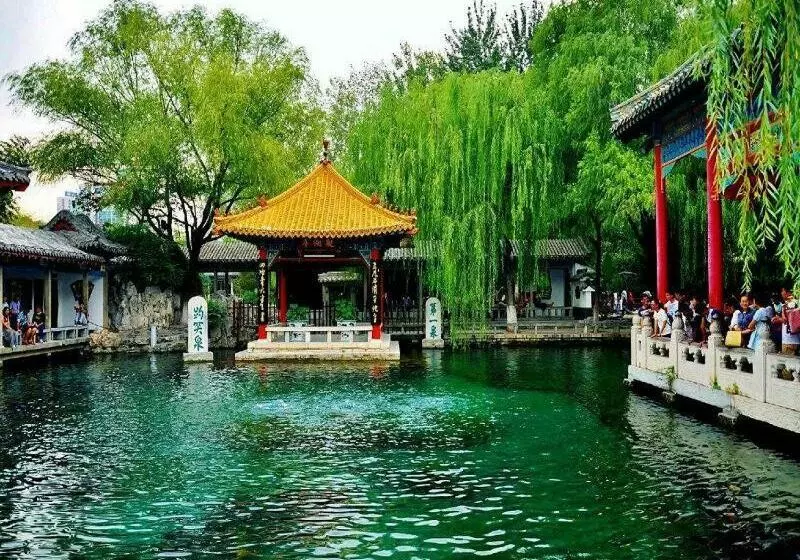 ホテル 7days Premium Jinan West Railway Station Branch