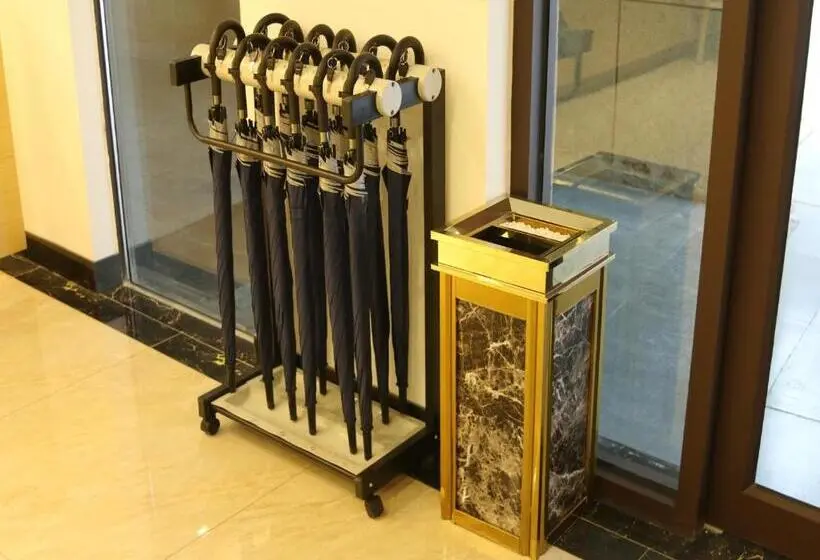 ホテル 7days Premium Jinan West Railway Station Branch