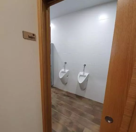 ホテル Albergue Casa Cuartel