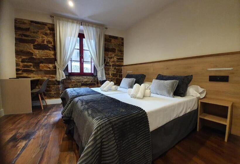 Отель Albergue Casa Cuartel