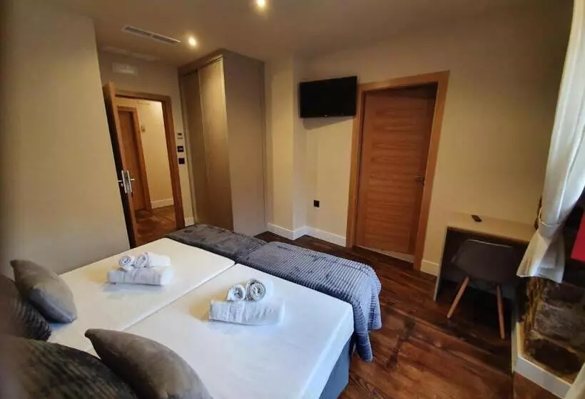 ホテル Albergue Casa Cuartel