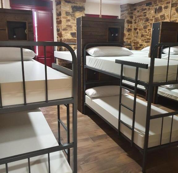 Отель Albergue Casa Cuartel