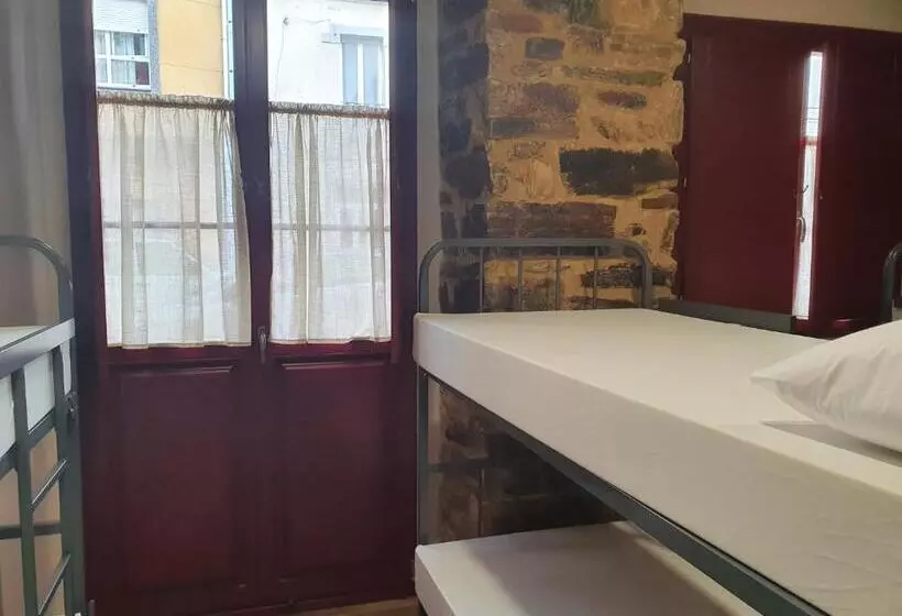 ホテル Albergue Casa Cuartel