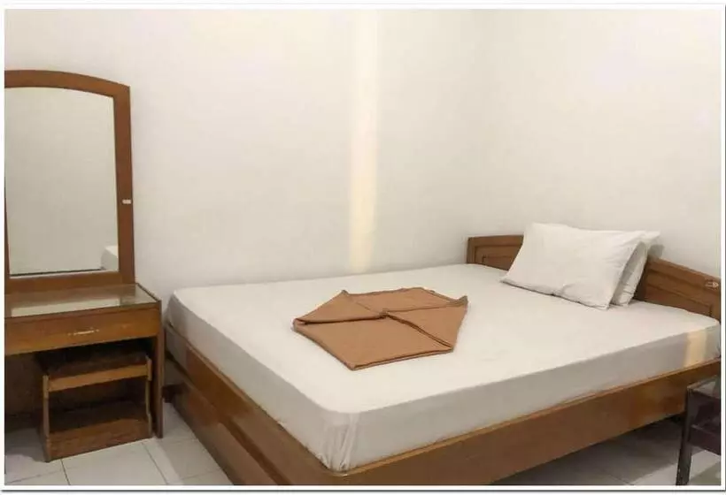 ホテル Baru Inn Batu Redpartner