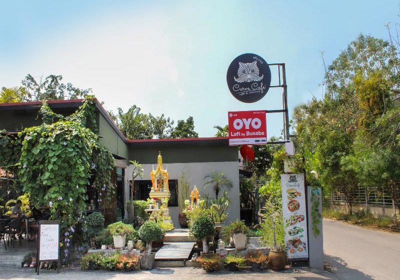 בית מלון כפרי Oyo 539 Loft By Busaba