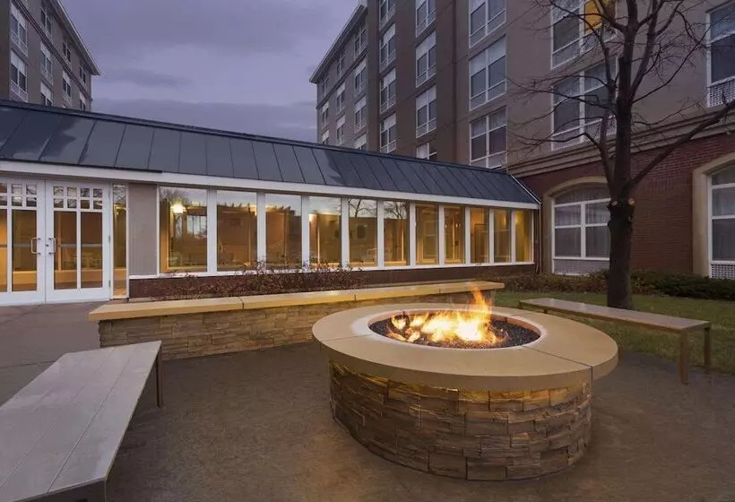ホテル Park Plaza Minneapolis Mall Of America